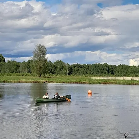 Ved Elv Feriehus *